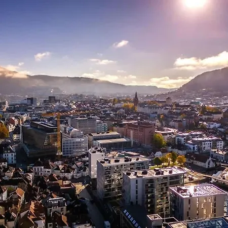 High Standard Spacious Near Bryggen Bergen